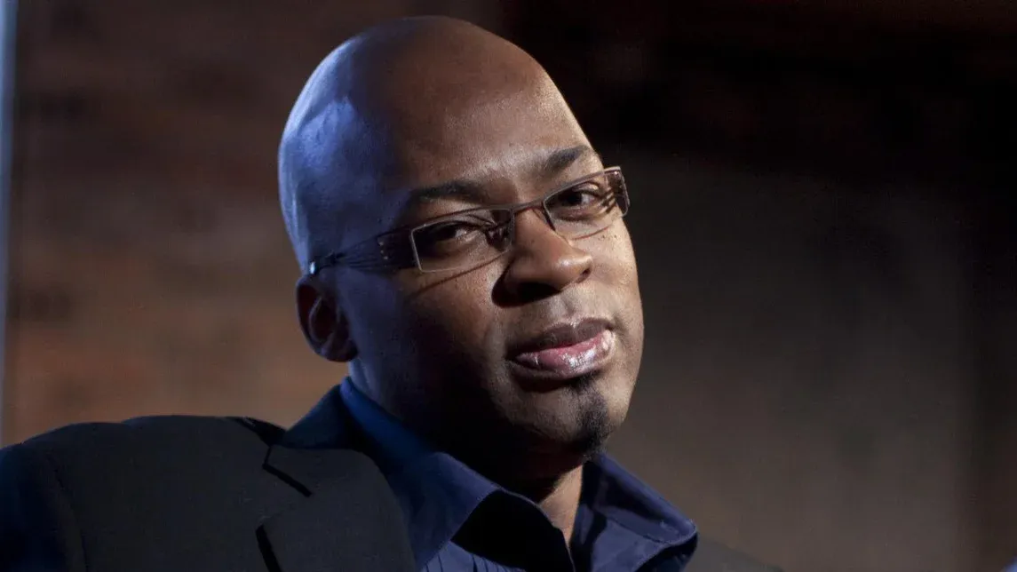Lionel Loueke, James Genus in Amherst, 2 November | Event in Amherst | AllEvents