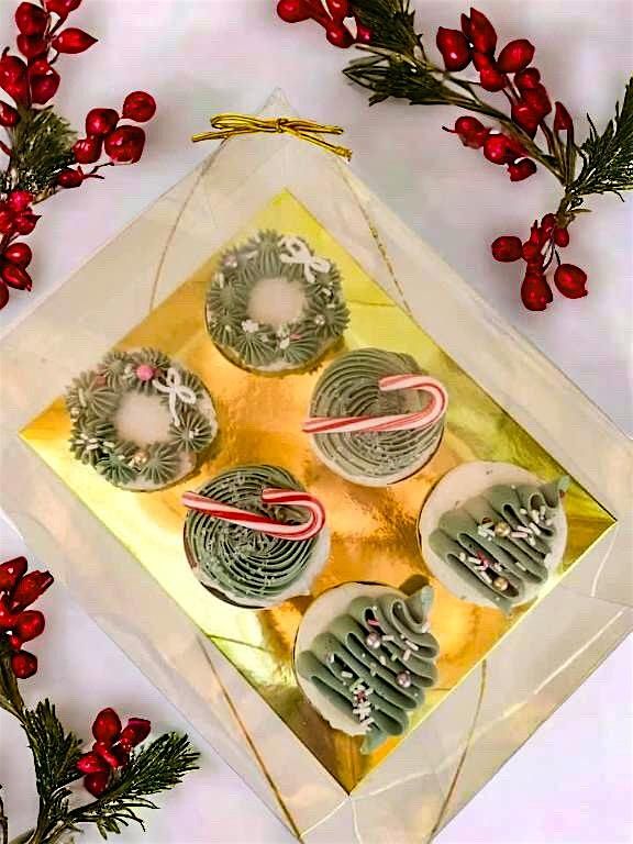 Scents & Sweets HTX: Cupcake Decorating + Bath Bomb Class in The Heights, 16 December | Event in Houston