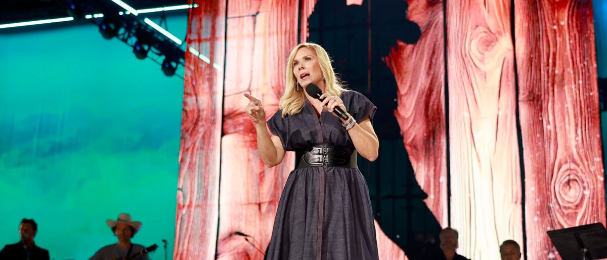 Parking - Leanne Morgan, 2 August | Event in Oakland | AllEvents