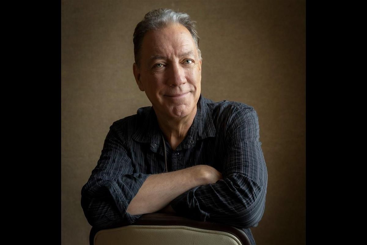 Dave Gonzalez at Evanston SPACE, 12 December | Event in Evanston | AllEvents