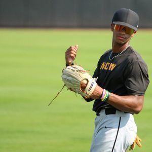 Parking Florida Gators at Oklahoma Sooners Womens Basketball