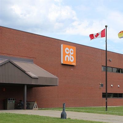 Collège communautaire du Nouveau-Brunswick CCNB logo
