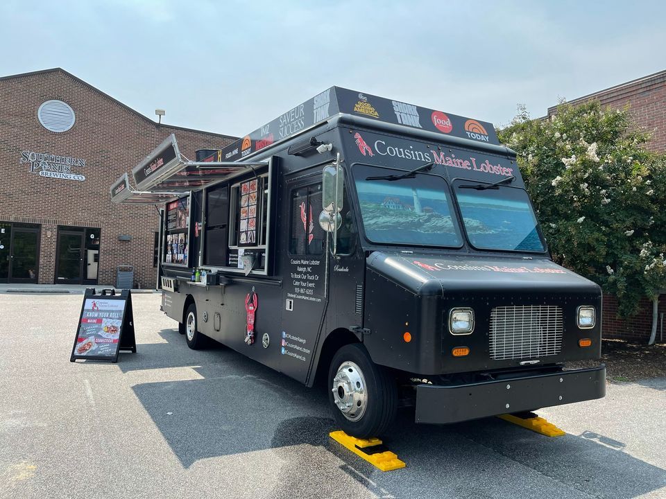Cousins Maine Lobster Food Truck, Southern Pines Brewing Company Cousins Maine Lobster Food Truck, Southern Pines Brewing Company