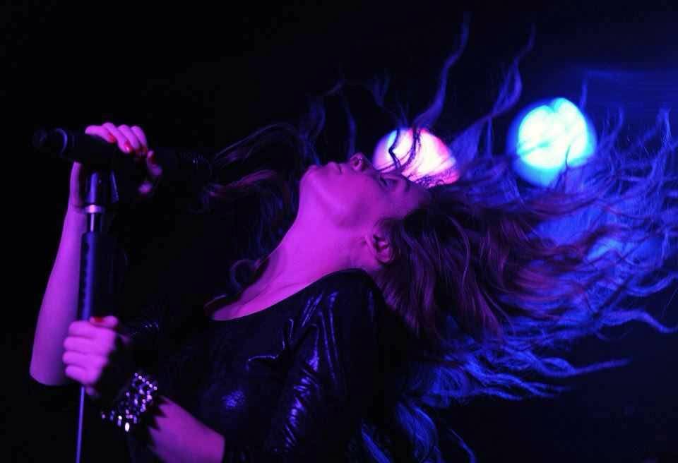 Melissa & Brandon Acoustic at Dave & Busters in Overland Park!, Dave