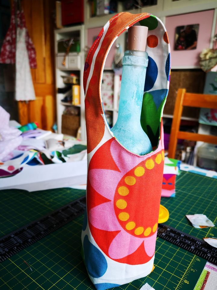 Sewing at Thornhill Baptist Church, Thornhill Baptist Church