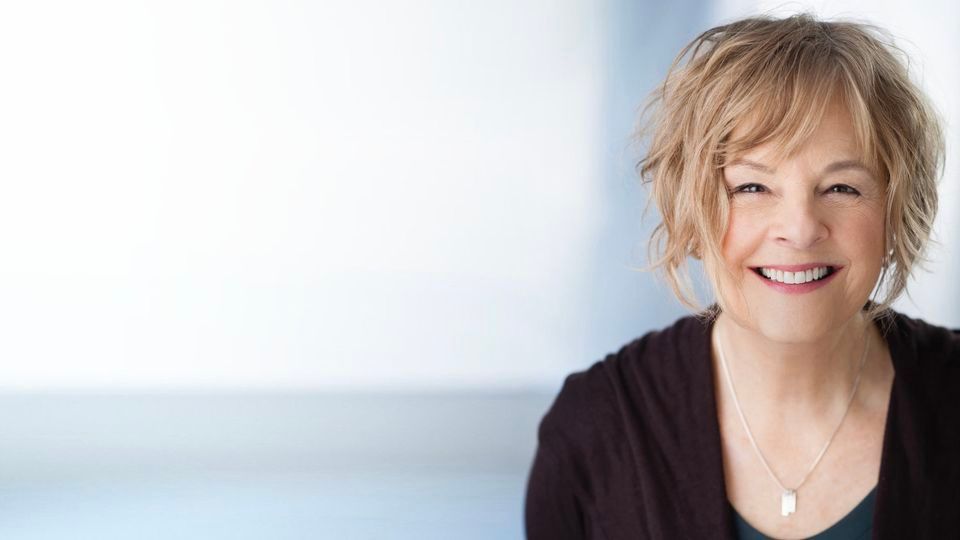 SHARI ULRICH Common Grounds Coffee House, Wynyard Common Grounds