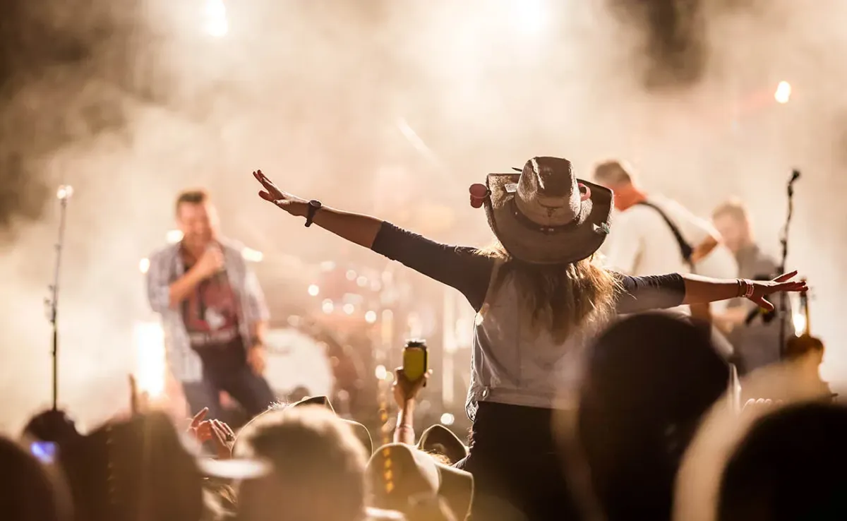 Jasper Folk Music Festival: Captain Thunderpants & Marie Filpo-Bergeron - Saturday (Time: TBD), 5 September
