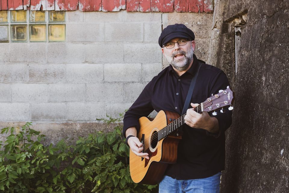 Mike Magee At The Bottle Room!, The Bottle Room, Green Bay, December 2