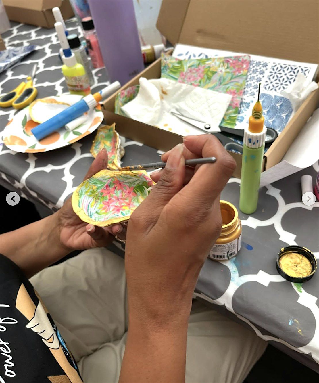 Holiday Oyster Shell Decoupage Workshop with Julie Gross, 22 December | Event in Sykesville | AllEvents