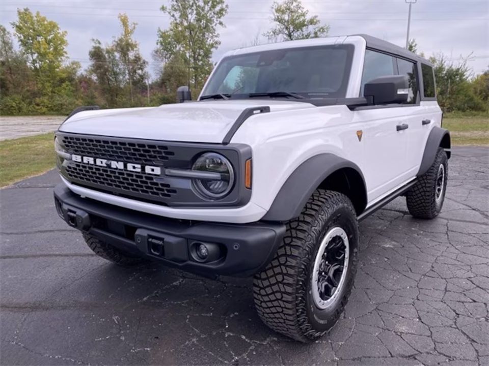 Bronco Holiday Event , Burt Watson Ford Pinconning, December 11 to