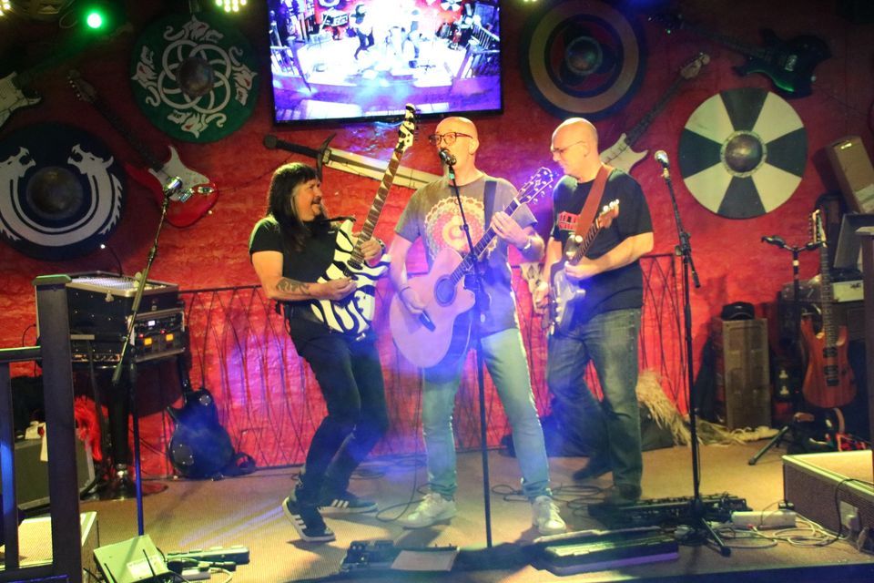 The Mopheads, The Valkyrie Bar, Evesham, 29 April 2023 AllEvents.in