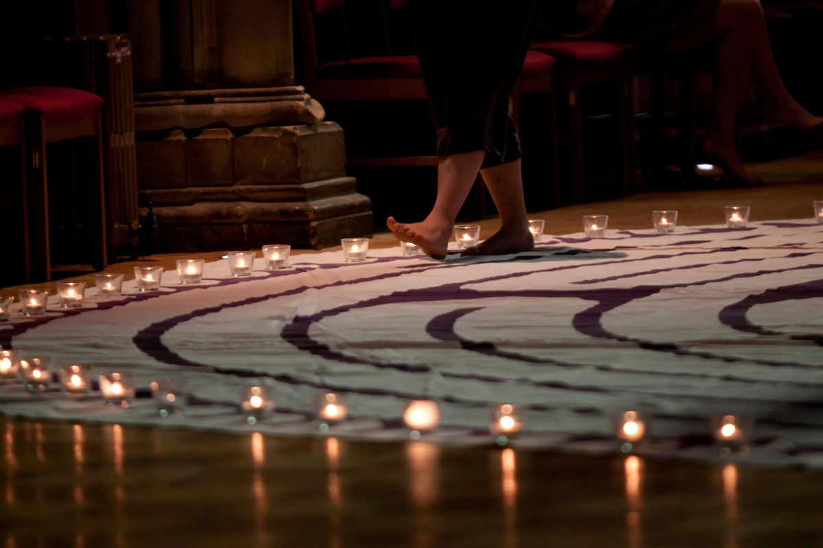 Candlelit Labyrinth Walk with Live Musical & Vocal Accompaniment, 21 December | Event in Brighton and Hove