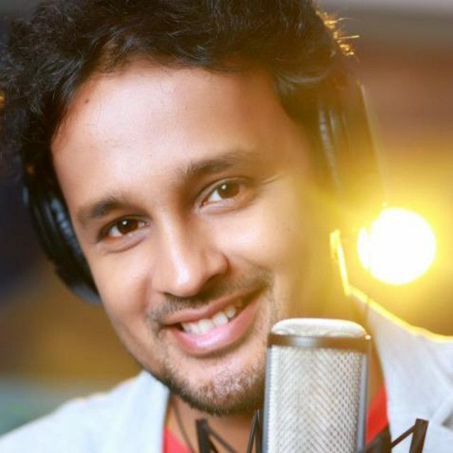 Hrishikesh Ranade, Ravindra Sathe in Mumbai