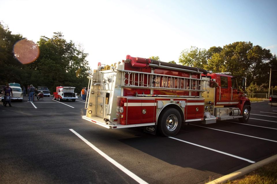 Altamont Fire Dept Christmas Parade, Altamont Volunteer Fire Dept