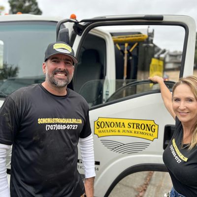 Matt & Jojo - Sonoma Strong Hauling