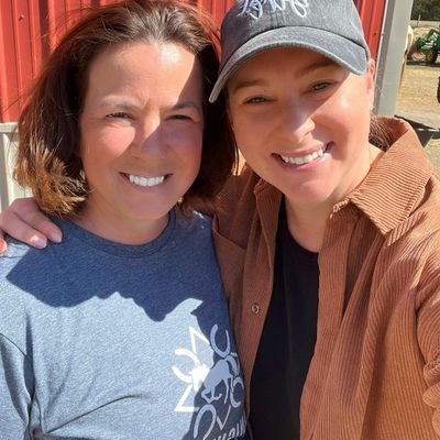 Vanessa Petronelli & Laurie Capper