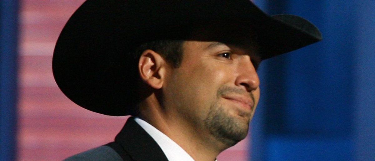 Bobby Pulido at Bob Hope Theatre - CA, 5 September | Event in Stockton | AllEvents