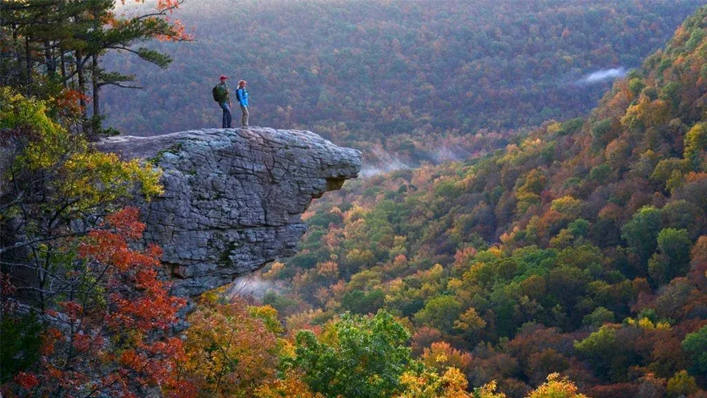 Road-Trip in Midwest: Fall Foliage in the Ozarks, MO-AR-TN, with moderate hikes, 30 October | Event in Kirbyville