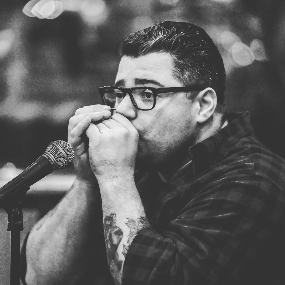 Vin Mott live at Progress Coffee and Bar, Progress Coffee Buda, 27