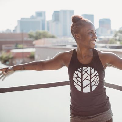 Courtney Besser logo