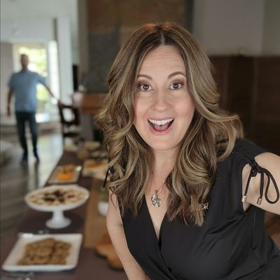 Stacy Mulligan - THE DISC QUEEN logo