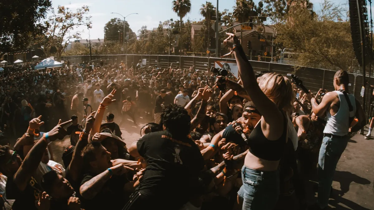 Dying Wish, Demon Hunter, DragonForce, August Burns Red, Bad Omens, Dayseeker, Dying Fetus, Gojira, Hatebreed, Korn, Powerwolf, Return to Dust, SPY, Saliva, Slaughter to Prevail, Sunami, Three Days Grace, Trivium in Sacramento, 4 October
