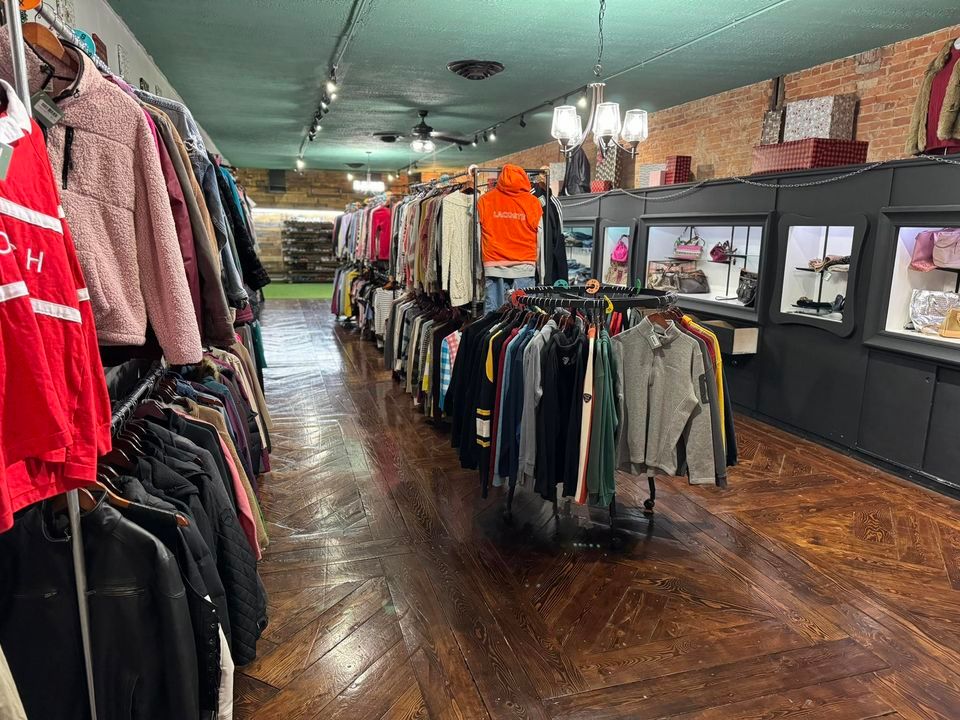 Bundle Friday! (Top + Bottom+ accessory or shoe = 25% off the fit), 102 ...