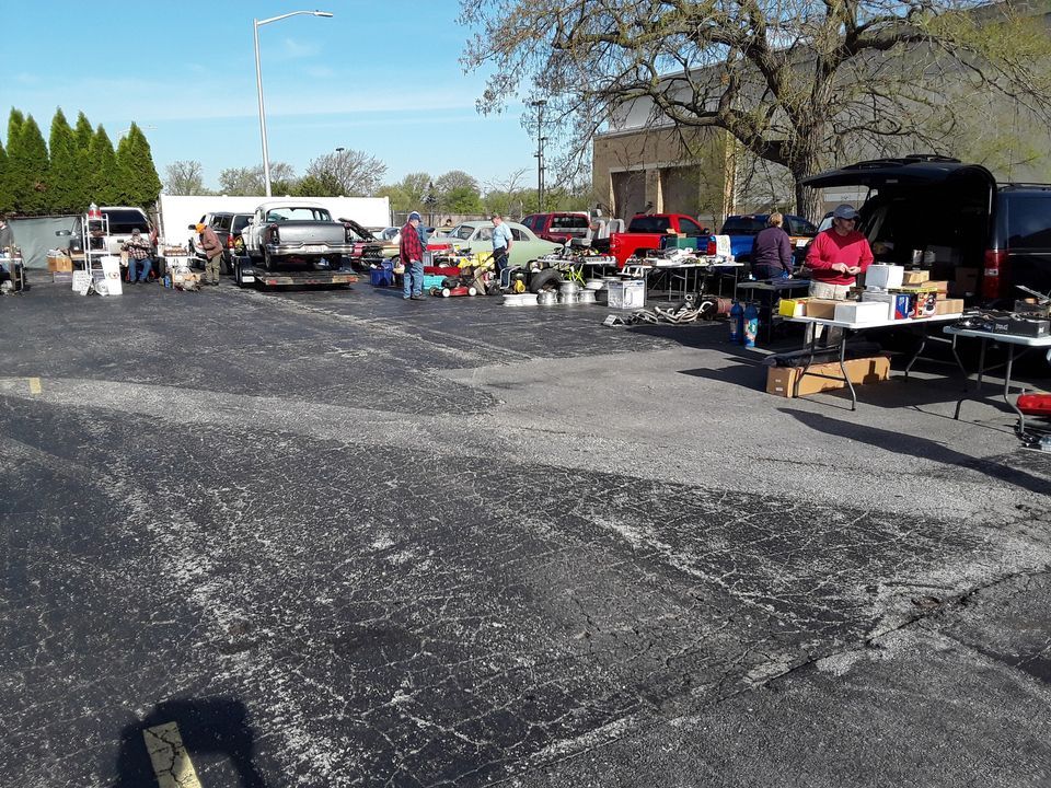 Eastwood Onsite Swap Meet, Eastwood Company Alsip Store, August 6 2022