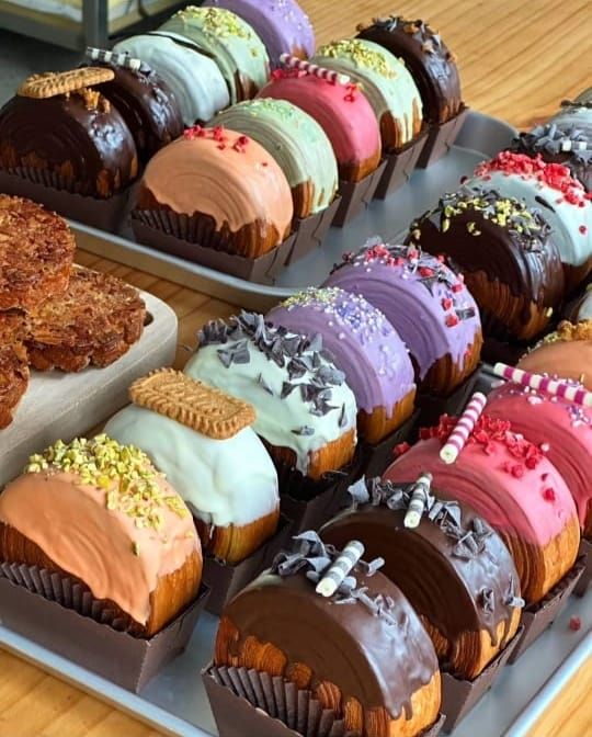 NEW YORK ROLL CROMBOLONI Bake and Buns Academy, Gurgaon, 27