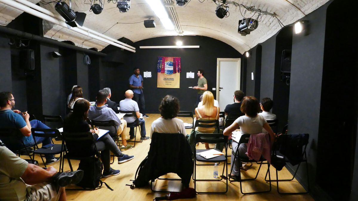 (IT/EN) Public Speaking & Leadership - Migliora le tue abilità sul palco, 2 December | Event in Milano