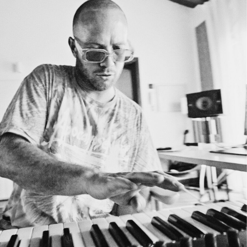 Doodle Presents Laurence Guy, 13 February | Event in Burnley | AllEvents