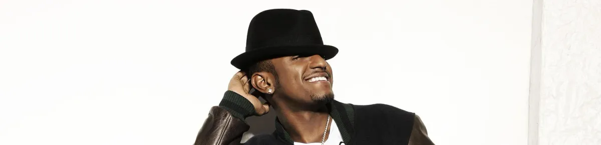 Lloyd in New York City, 24 May | Event in New York | AllEvents