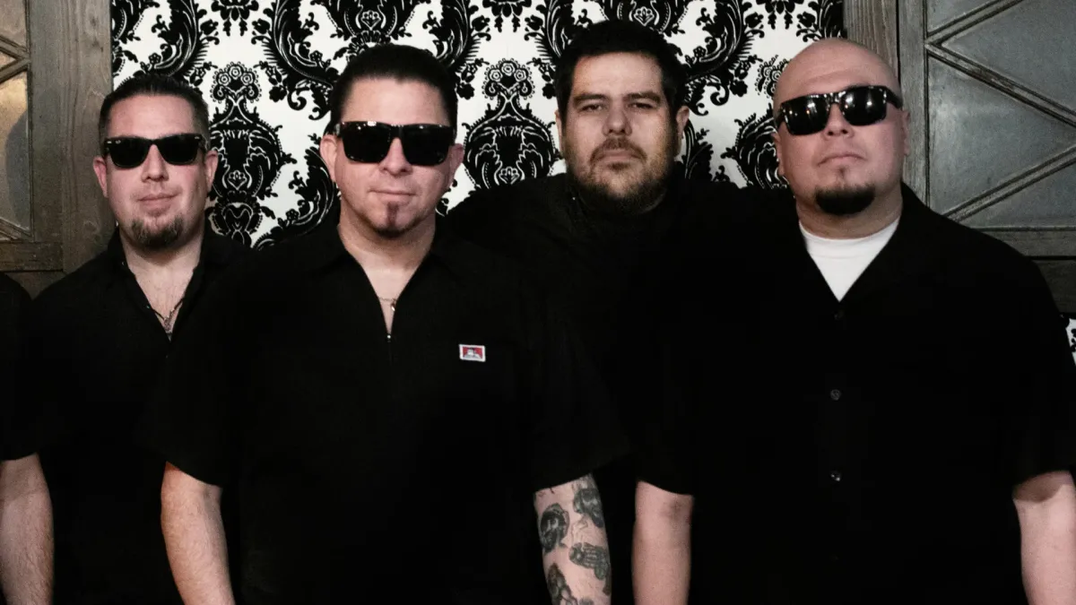 The Aggrolites, Me First and the Gimme Gimmes, Greg Antista and the Lonely Streets in Phoenix, 3 December