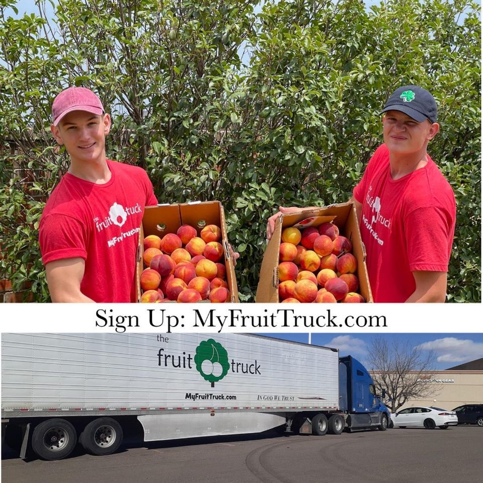 Fruit Truck Milwaukee PEACHES , American Science & Surplus (Milwaukee