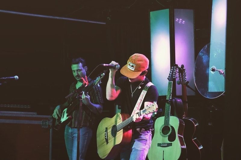 Eros & The Drifters Longboards Bar n Grill , LongBoard Bar and Grill