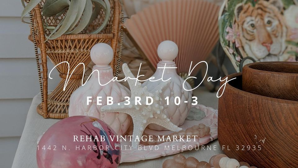 Outdoor Vintage Market Day rehab vintage market //an open air market