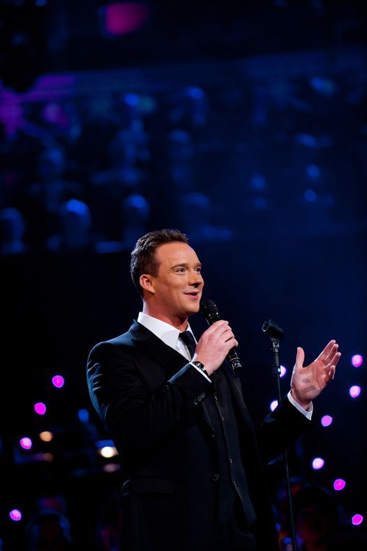Russell Watson At Christmas St Peter And St Paul S Church Lavenham Halstead December 10 2021 Allevents In St Paul Church Christmas 2021