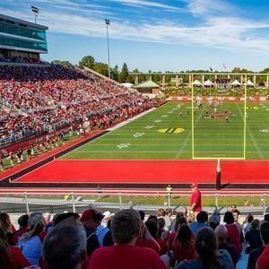 Umass Minutemen Vs. Ball State Cardinals