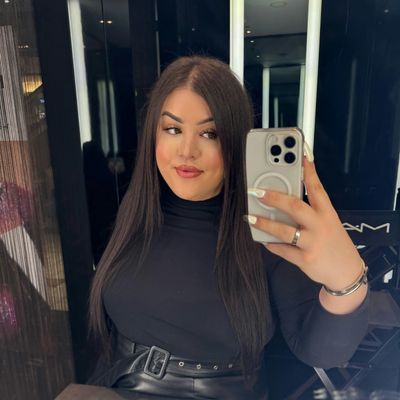 Tia Rouss
