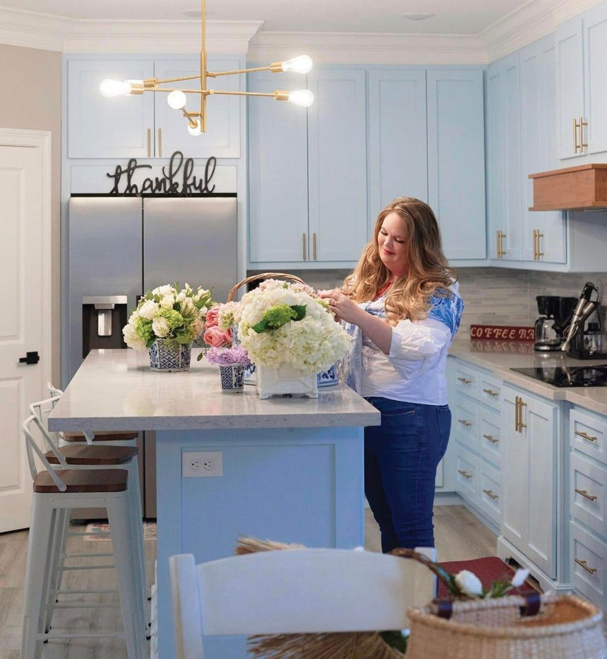 Floral Enthusiast Demonstration by Inspiring Designer Martha Whitney