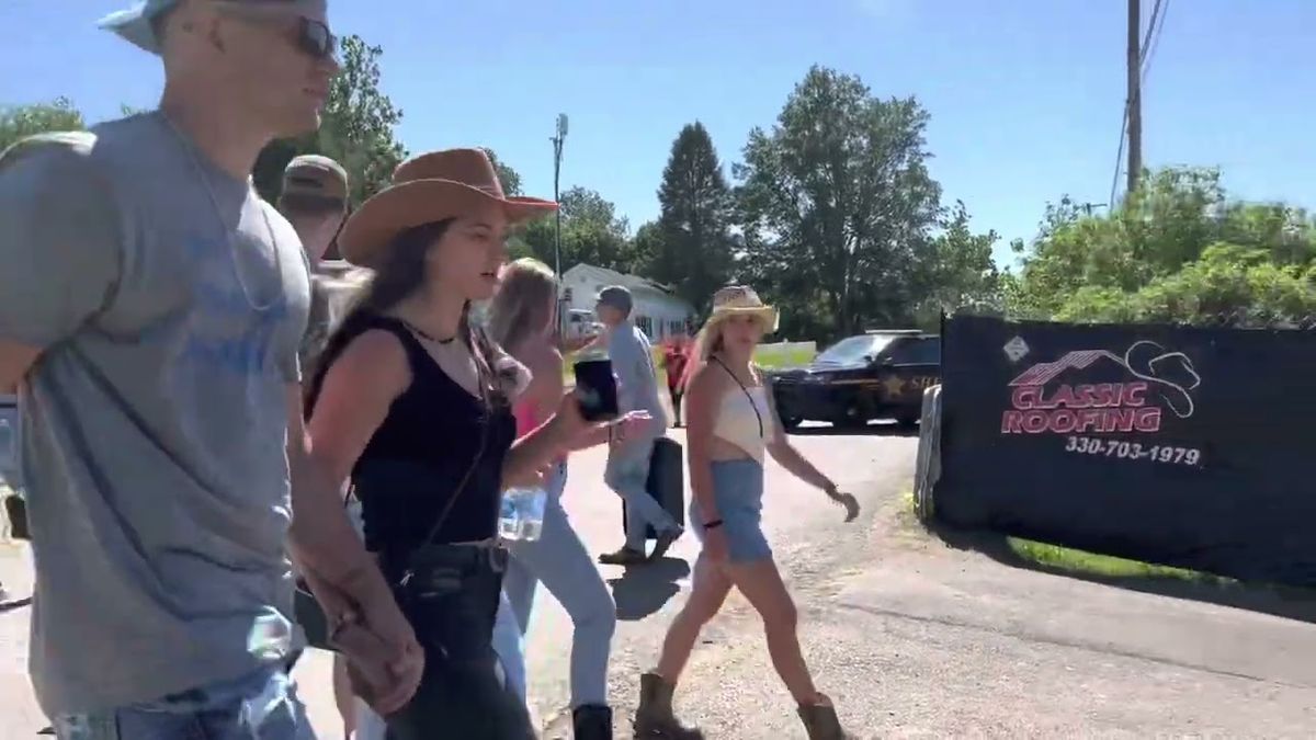 The Country Fest Wednesday (Concert), Clays Park and Resort, Canal