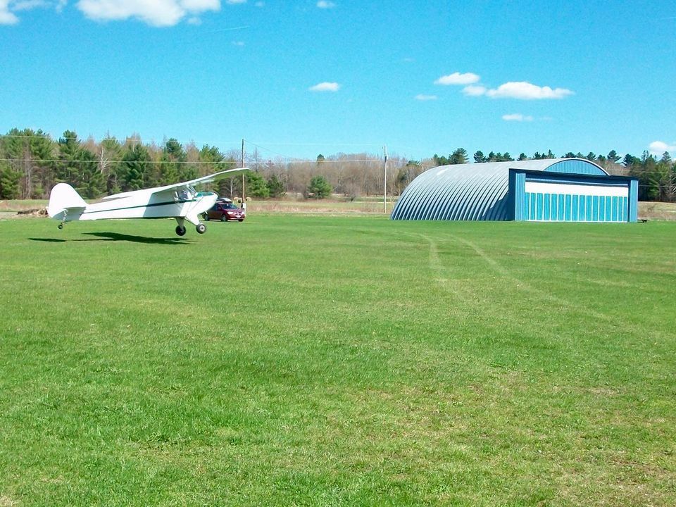 Koffee and Donuts, Norridgewock(OWK), Central Maine Airport of