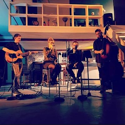 Praiseband All in One logo