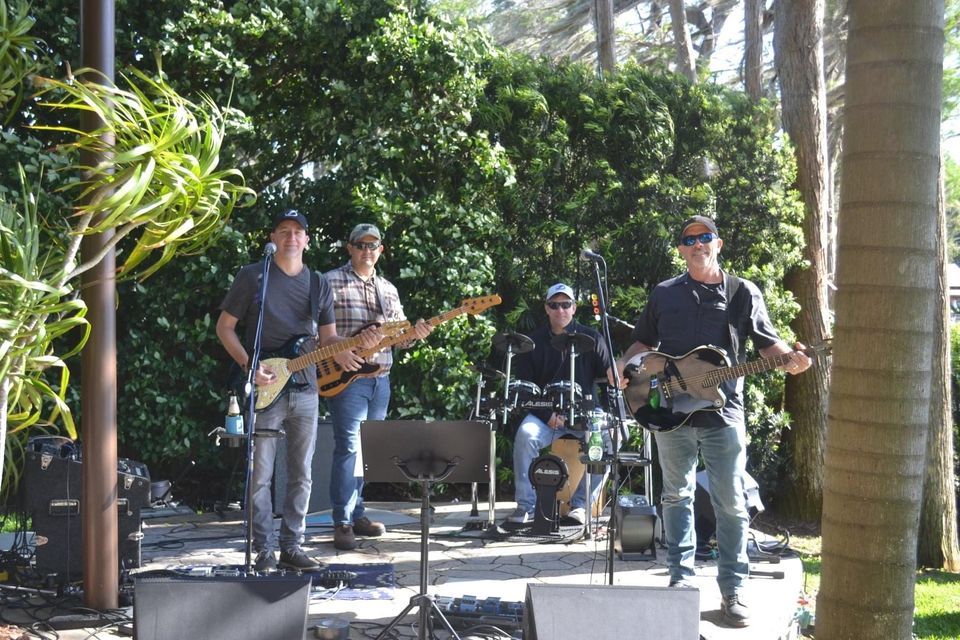 Friday, 8/18 Capo 3 at Ukulele Brands Land O Lakes, Ukulele Brands