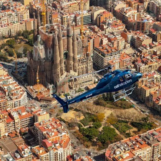 Conoce el skyline de Barcelona volando desde un helicóptero | Event in Barcelona | AllEvents