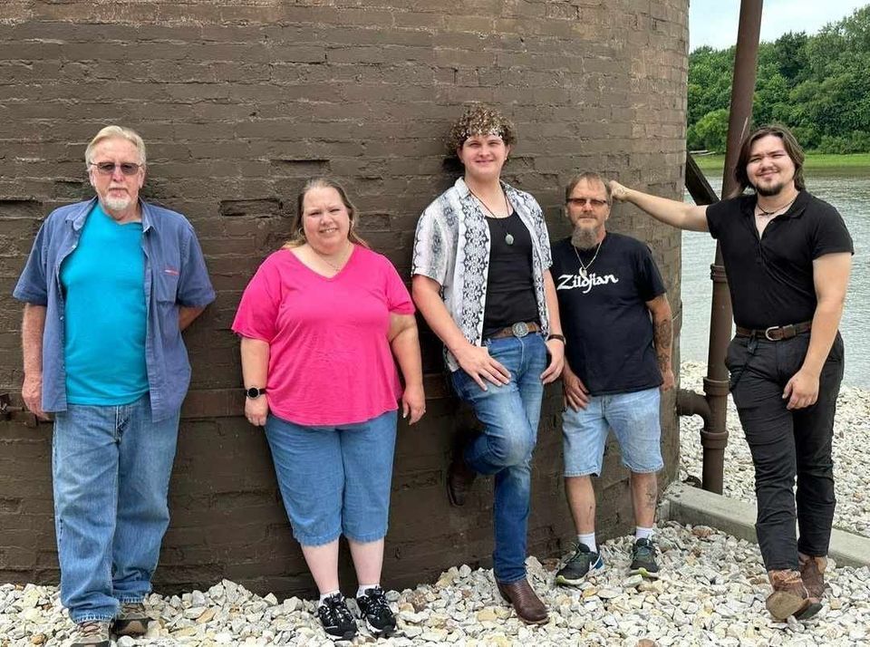 Isaiah Christian and the Rebel Saints, Jerseys Bar&Grill, Camp Point, 6