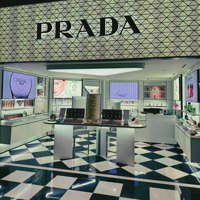 Prada Beauty Bloomingdale's 59th logo