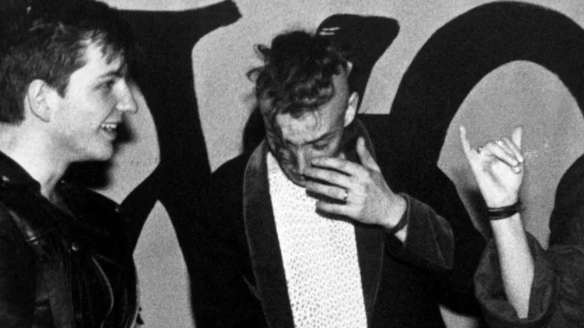 Bow Wow Wow, Thompson Twins, Men Without Hats, Flashback Heart Attack, Animotion, Gene Loves Jezebel, Naked Eyes in Huntington Beach, 27 September