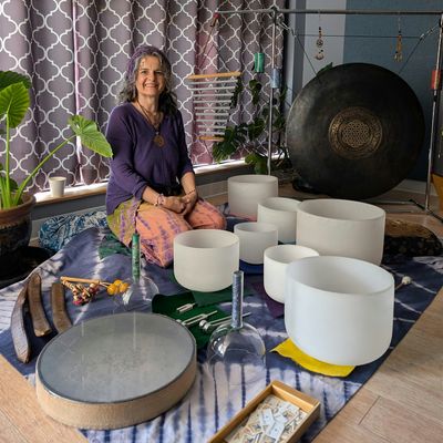 Stephanie Heartsong logo