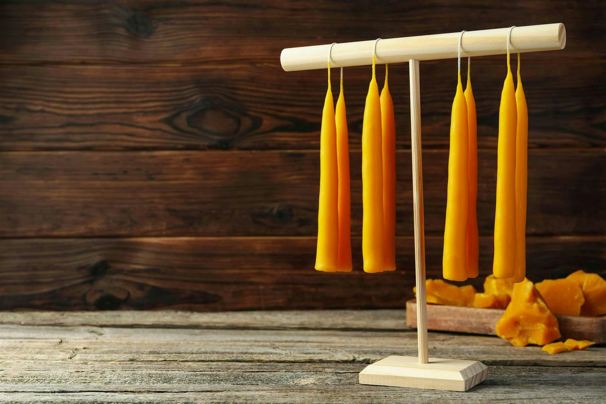 Dip Candle-Making Class, 20 December | Event in Bismarck | AllEvents
